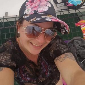 Meet your Posher, Isabelle